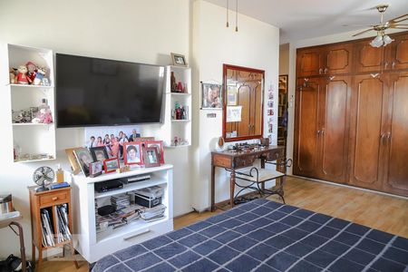 Apartamento para alugar com 294m², 3 quartos e 2 vagasQuarto 1
