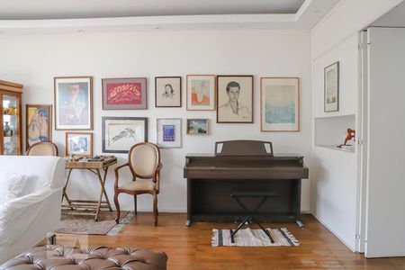 Apartamento para alugar com 294m², 3 quartos e 2 vagasSala de jantar