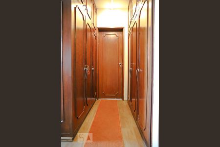 Apartamento para alugar com 294m², 3 quartos e 2 vagasCloset