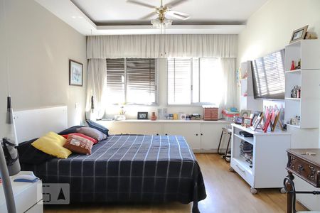 Apartamento para alugar com 294m², 3 quartos e 2 vagasQuarto 1
