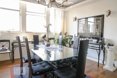 Apartamento para alugar com 294m², 3 quartos e 2 vagasSala de jantar