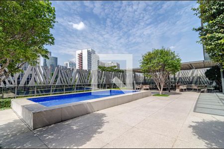 Studio para alugar com 46m², 1 quarto e 1 vaga Studio para alugar com 46m², 1 quarto e 1 vagaPiscina