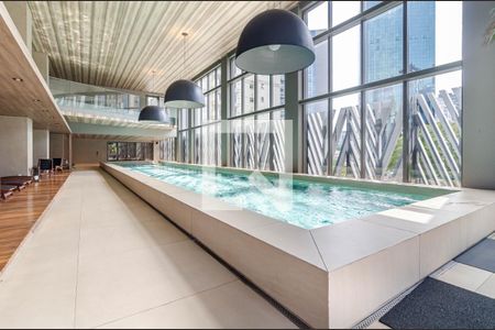 Studio para alugar com 46m², 1 quarto e 1 vaga Studio para alugar com 46m², 1 quarto e 1 vagaPiscina Coberta