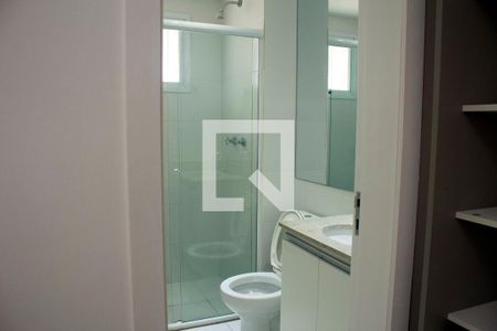 Banheiro da suite 1 de apartamento para alugar com 3 quartos, 147m² em Parque São Jorge, São Paulo