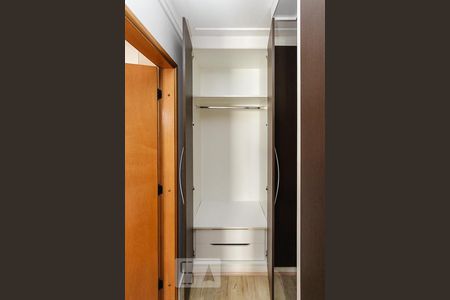 suite de apartamento para alugar com 3 quartos, 130m² em Vila Regente Feijó, São Paulo