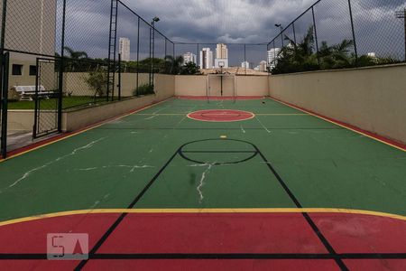 Apartamento para alugar com 130m², 3 quartos e 3 vagasquadra