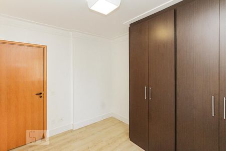 Apartamento para alugar com 130m², 3 quartos e 3 vagasbanheiro suite