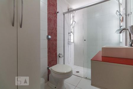 Banheiro de apartamento para alugar com 2 quartos, 80m² em Campo Belo, São Paulo