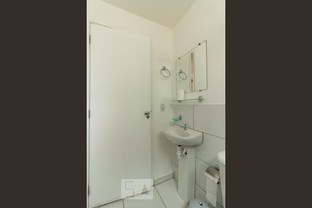 Banheiro Social de apartamento à venda com 2 quartos, 57m² em Planalto, Belo Horizonte