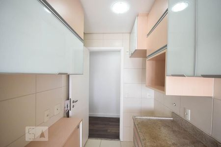 Apartamento para alugar com 81m², 3 quartos e 2 vagas Apartamento para alugar com 81m², 3 quartos e 2 vagasCozinha