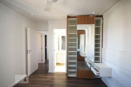 Apartamento para alugar com 81m², 3 quartos e 2 vagas Apartamento para alugar com 81m², 3 quartos e 2 vagasSuíte