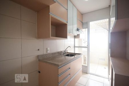 Apartamento para alugar com 81m², 3 quartos e 2 vagas Apartamento para alugar com 81m², 3 quartos e 2 vagasCozinha
