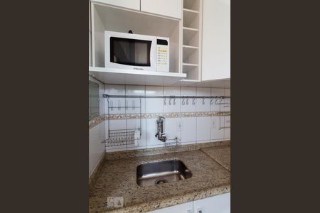 Cozinha de apartamento para alugar com 1 quarto, 39m² em Centro, Campinas