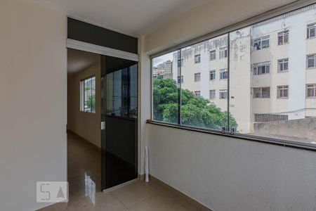 Varanda de apartamento à venda com 4 quartos, 110m² em São Lucas, Belo Horizonte