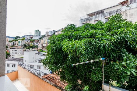 Apartamento à venda com 110m², 4 quartos e 2 vagasVista Quarto 3