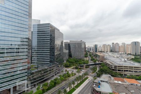 Vista de kitnet/studio para alugar com 1 quarto, 35m² em Santo Amaro, São Paulo