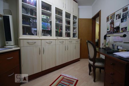 Apartamento à venda com 238m², 4 quartos e 3 vagasQuarto 1