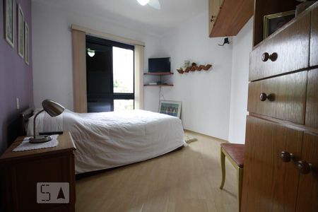 Apartamento à venda com 238m², 4 quartos e 3 vagasSuíte 2