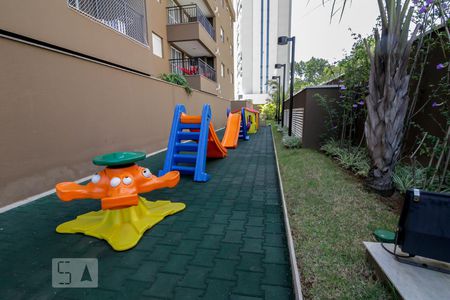 Studio à venda com 42m², 1 quarto e 1 vaga Studio à venda com 42m², 1 quarto e 1 vagaPlayground