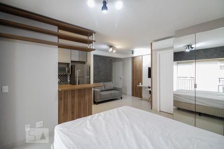 Studio à venda com 42m², 1 quarto e 1 vaga Studio à venda com 42m², 1 quarto e 1 vagaQuarto