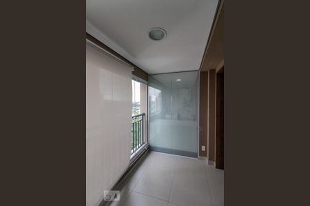 Studio à venda com 42m², 1 quarto e 1 vaga Studio à venda com 42m², 1 quarto e 1 vagaVaranda