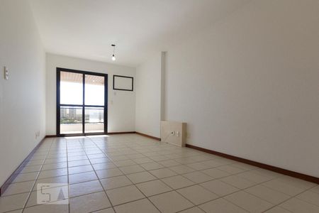 Sala de apartamento para alugar com 2 quartos, 90m² em Barra da Tijuca, Rio de Janeiro