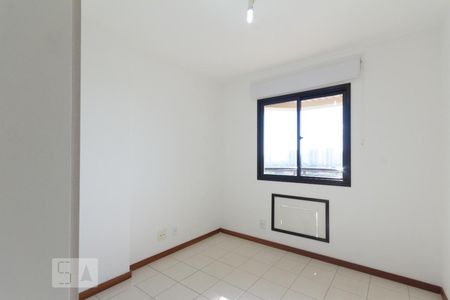 Quarto de apartamento para alugar com 2 quartos, 90m² em Barra da Tijuca, Rio de Janeiro