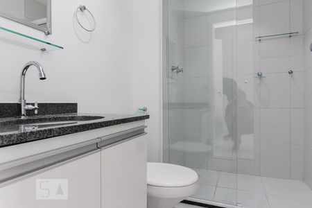 banheiro de apartamento para alugar com 1 quarto, 32m² em Brás, São Paulo