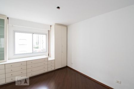 Apartamento para alugar com 84m², 2 quartos e 1 vagaQuarto