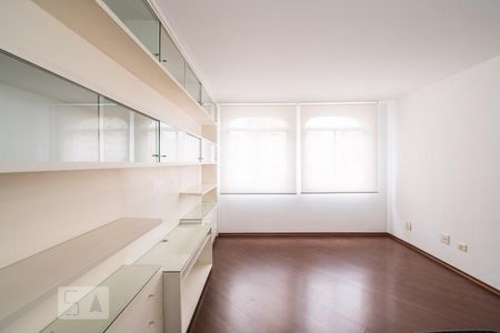 Apartamento para alugar com 84m², 2 quartos e 1 vagaSala