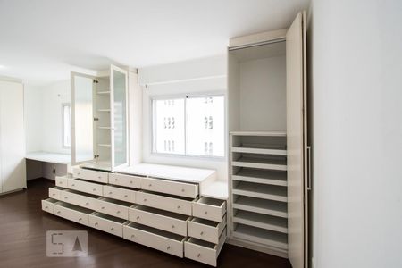 Apartamento para alugar com 84m², 2 quartos e 1 vagaQuarto