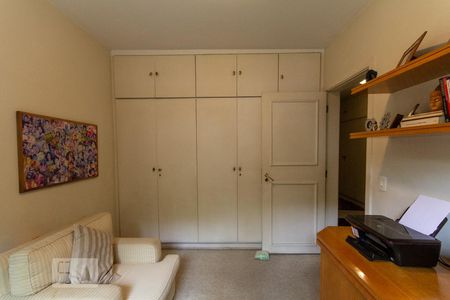 Apartamento à venda com 236m², 3 quartos e 4 vagas Apartamento à venda com 236m², 3 quartos e 4 vagasSuíte1