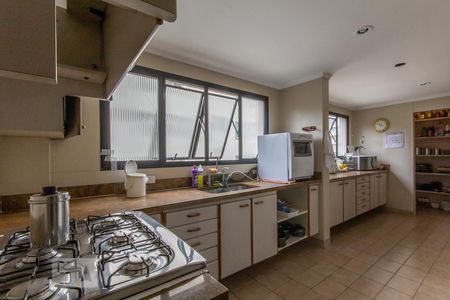 Apartamento à venda com 236m², 3 quartos e 4 vagas Apartamento à venda com 236m², 3 quartos e 4 vagasCozinha
