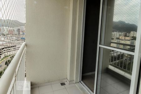 Varanda de apartamento para alugar com 3 quartos, 69m² em Del Castilho, Rio de Janeiro