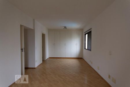 Apartamento à venda com 150m², 2 quartos e 2 vagasSuíte