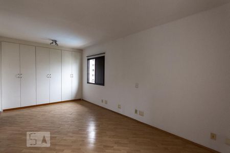 Apartamento à venda com 150m², 2 quartos e 2 vagasSuíte