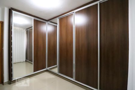 Quarto 1 de apartamento à venda com 2 quartos, 67m² em Jardim América, Goiânia