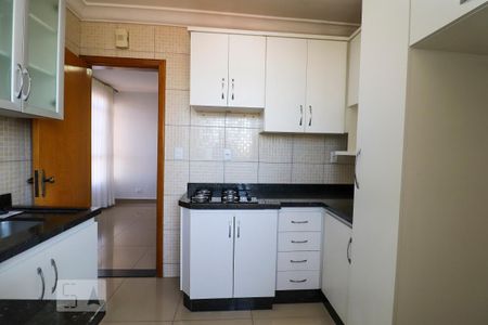 Apartamento à venda com 67m², 2 quartos e 1 vaga Apartamento à venda com 67m², 2 quartos e 1 vagaCozinha