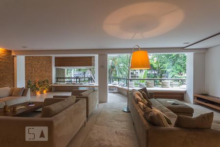 Sala de apartamento para alugar com 2 quartos, 210m² em Barra da Tijuca, Rio de Janeiro