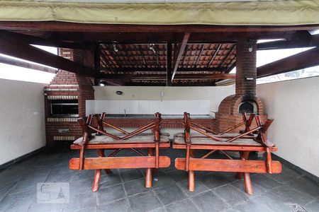 Apartamento à venda com 56m², 2 quartos e 2 vagaschurrasqueira