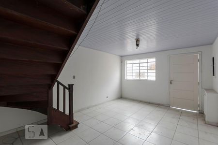 1o. Andar - Sala de casa para alugar com 2 quartos, 76m² em Jardim Glória, São Paulo