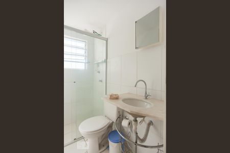 Banheiro de apartamento para alugar com 2 quartos, 43m² em Jardim Nova Europa, Campinas