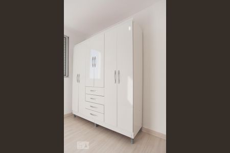 Quarto 1 de apartamento para alugar com 2 quartos, 43m² em Jardim Nova Europa, Campinas