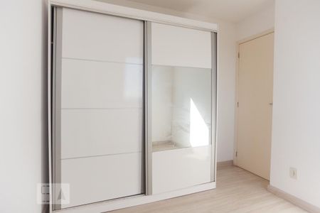 Quarto 2 de apartamento para alugar com 2 quartos, 43m² em Jardim Nova Europa, Campinas