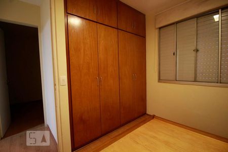 Apartamento à venda com 76m², 3 quartos e 1 vagaQuarto 2