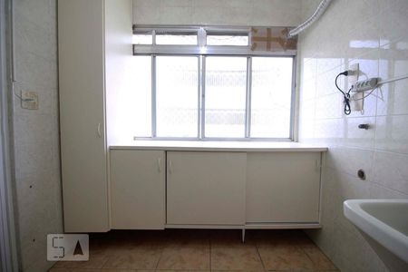 Apartamento à venda com 76m², 3 quartos e 1 vagaÁrea de serviço