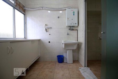 Apartamento à venda com 76m², 3 quartos e 1 vagaÁrea de serviço