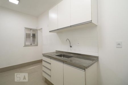 Apartamento à venda com 92m², 3 quartos e sem vagaCozinha.