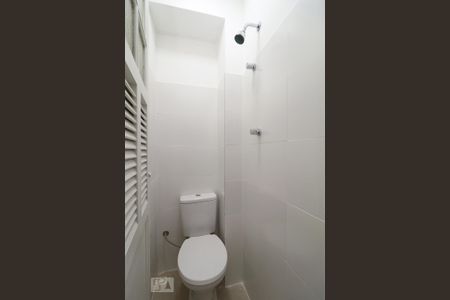 Apartamento à venda com 92m², 3 quartos e sem vagaBanheiro de Serviço.