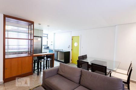 Apartamento para alugar com 75m², 2 quartos e 1 vaga Apartamento para alugar com 75m², 2 quartos e 1 vagaSala